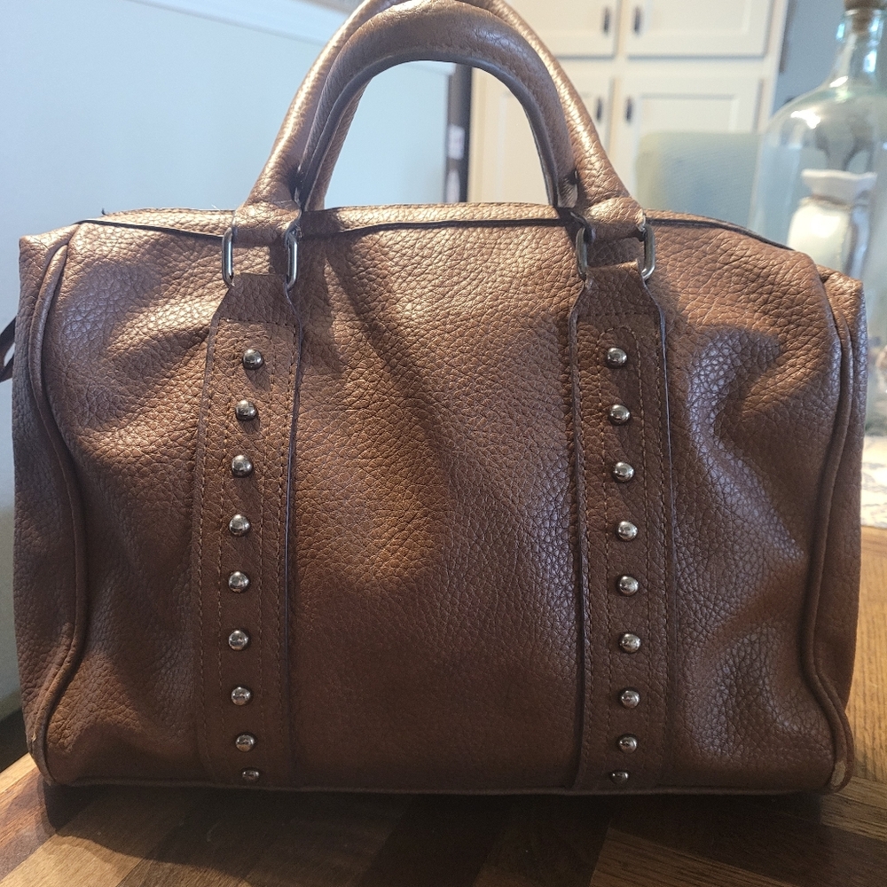 Nice, Faux Leather (Vinyl) used purse